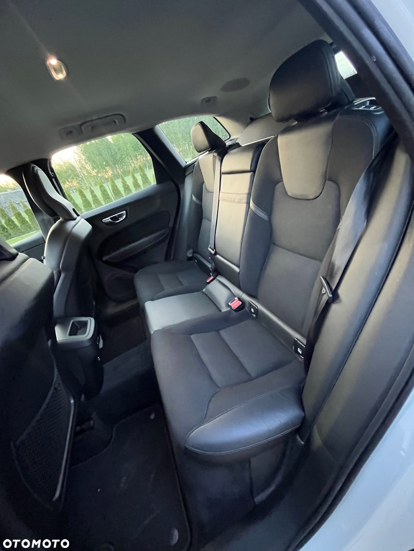 Volvo XC 60 D4 Momentum Pro - 14