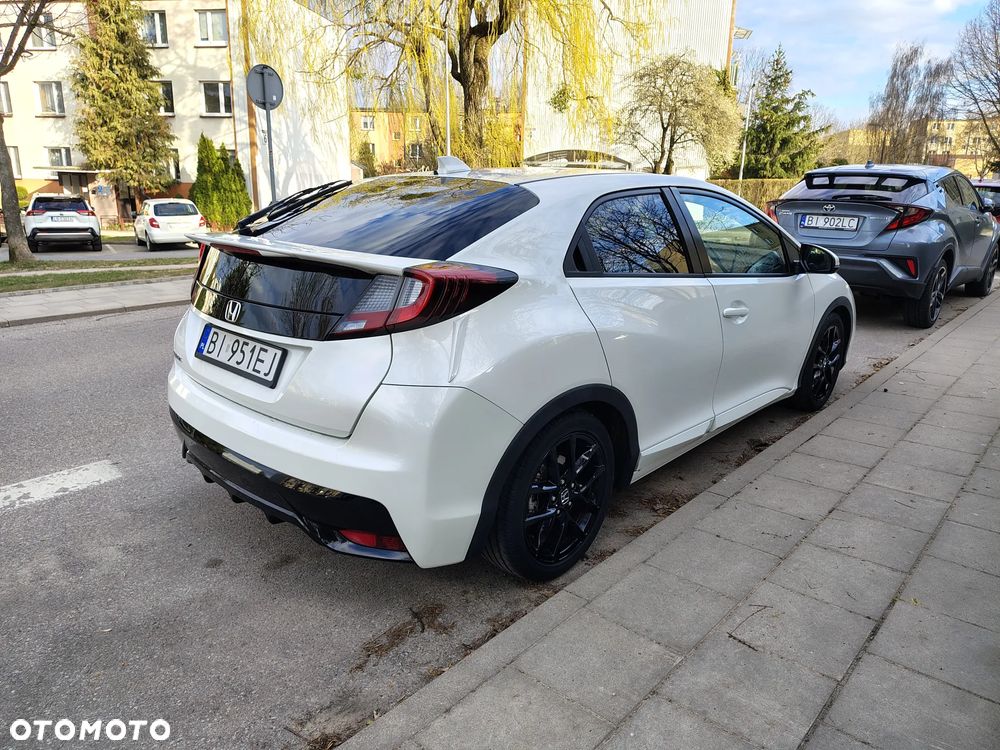 Honda Civic 1.8i-VTEC Executive - 9