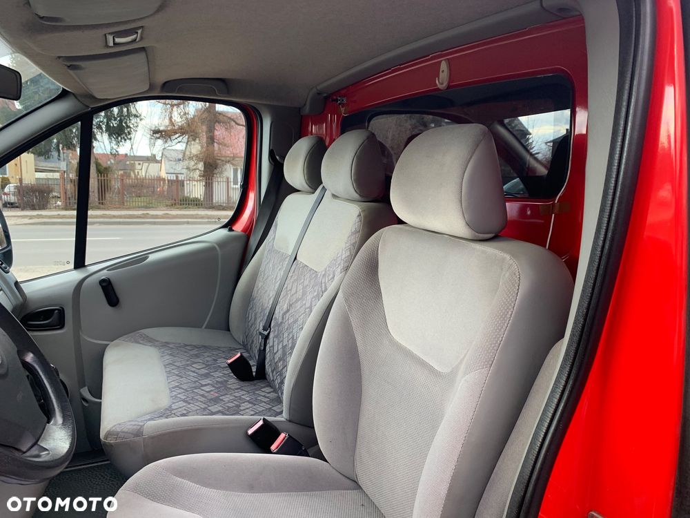 Opel VIVARO - 23