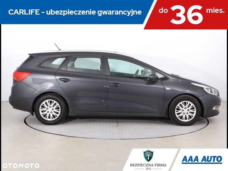 Kia Ceed - 7