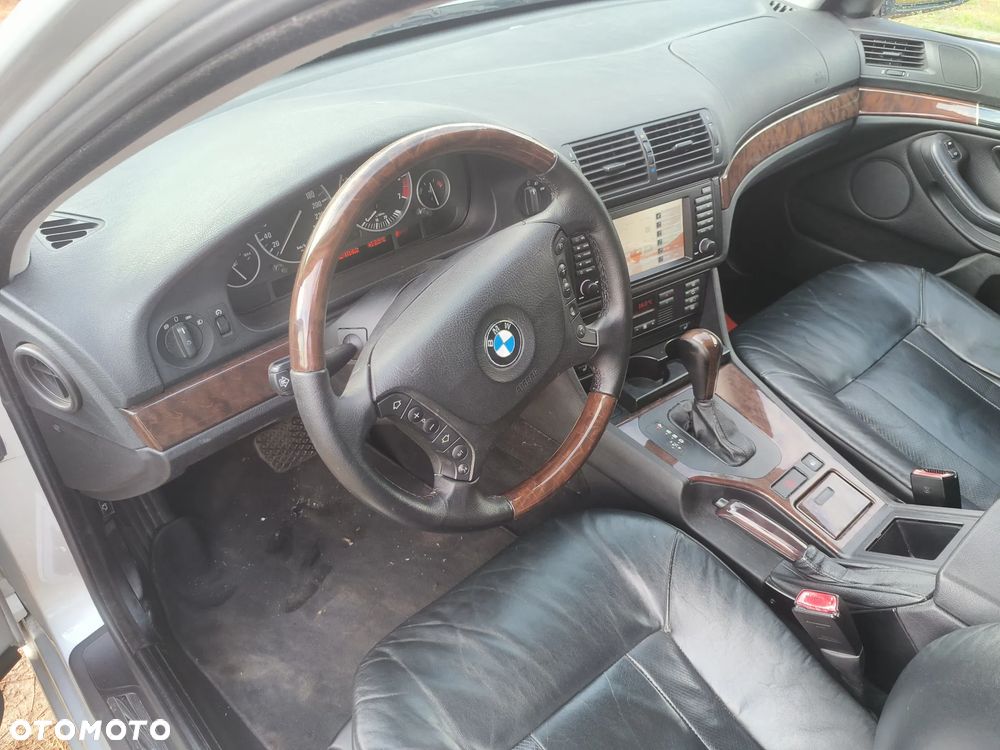 BMW Seria 5 - 15