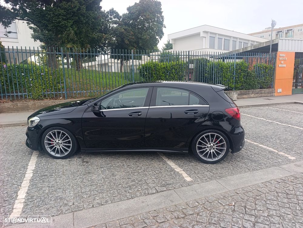 Mercedes-Benz A 180 d AMG Line - 1