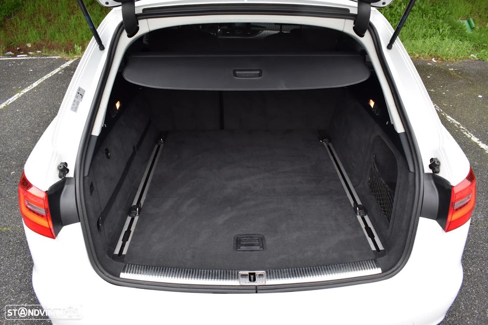 Audi A6 Avant 2.0 TDi Exclusive S tronic - 42