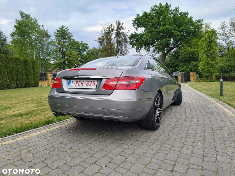 Mercedes-Benz Klasa E 220 CDI - 25