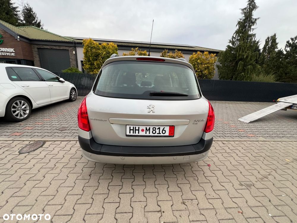 Peugeot 308 1.6 HDi Premium - 18