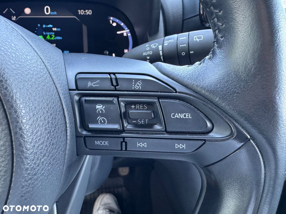 Toyota Yaris Cross Hybrid 1.5 Style - 19