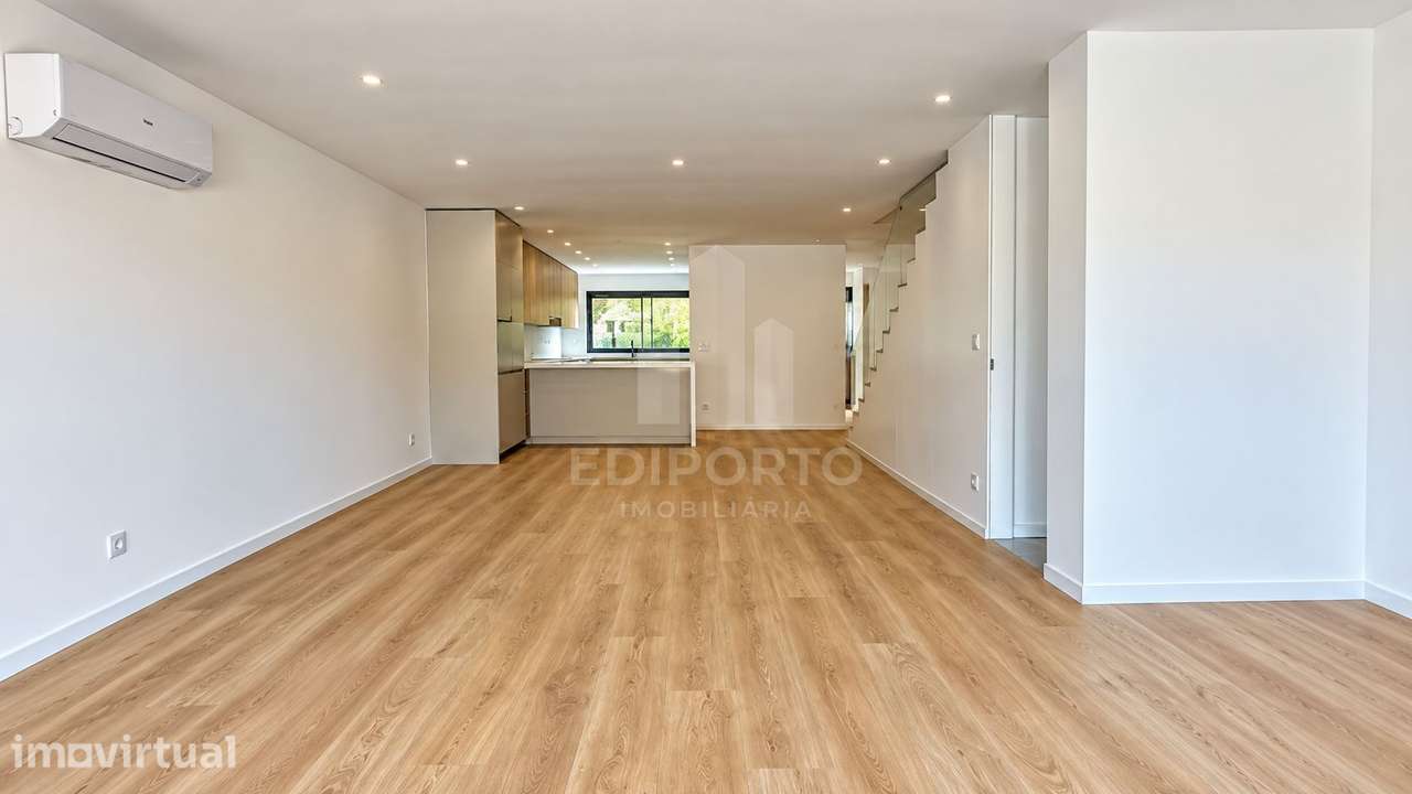 Moradia T3+1 de Luxo com jardim e Terraço vista mar e Garagem | Leça d - Grande imagem: 5/17