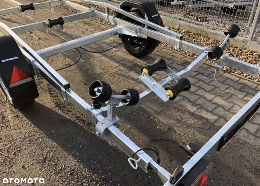 Brenderup 20130B DMC1300kg - 8