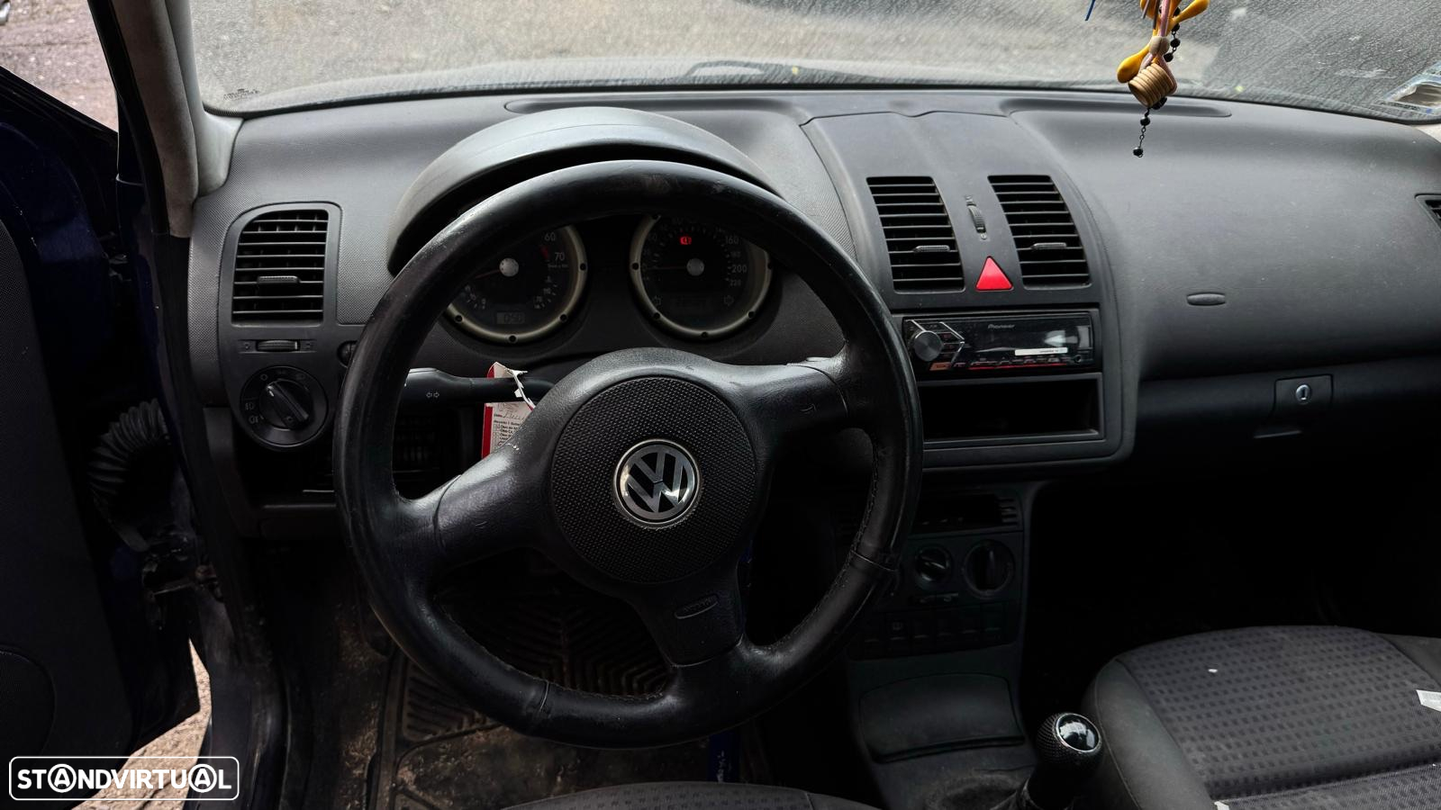 Vw Polo 1.0 MPI de 2000 para peças - 5