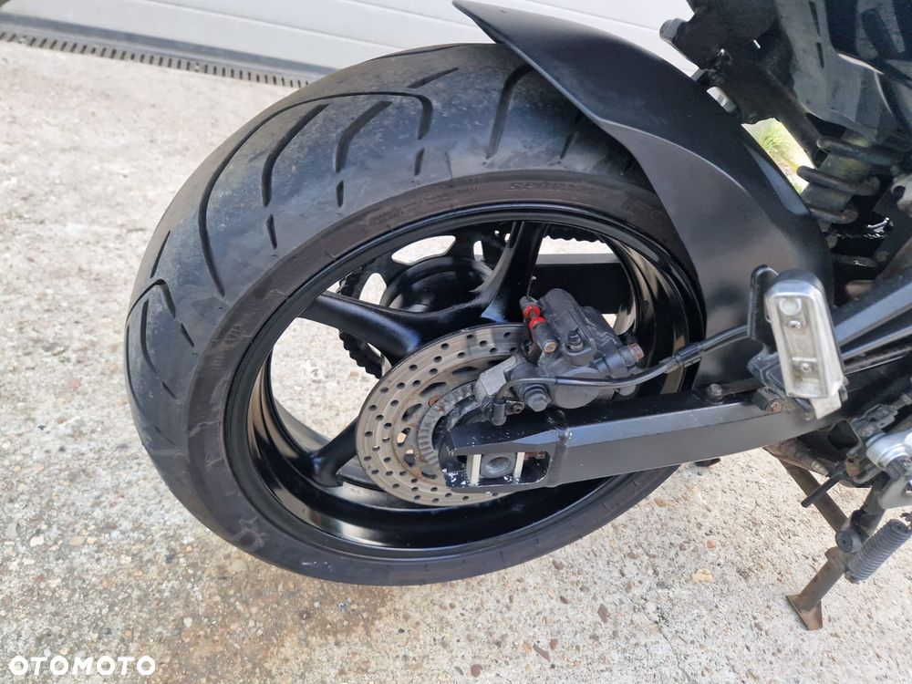 Yamaha FZ6 - 23