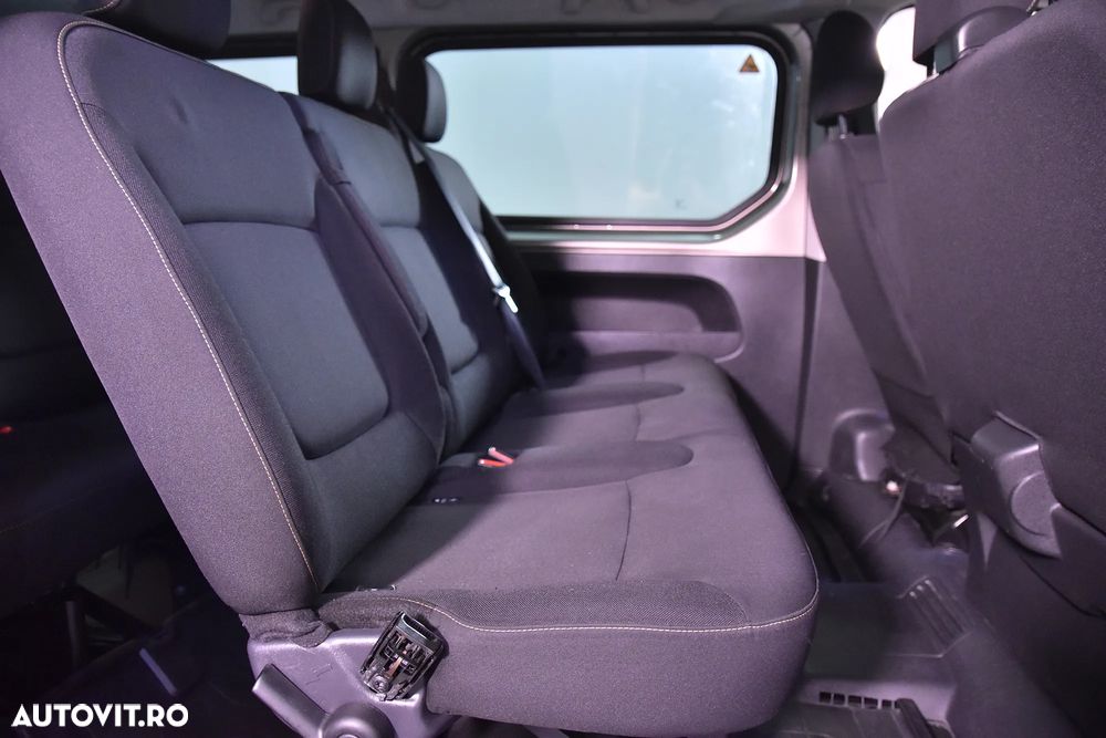 Renault Trafic - 12