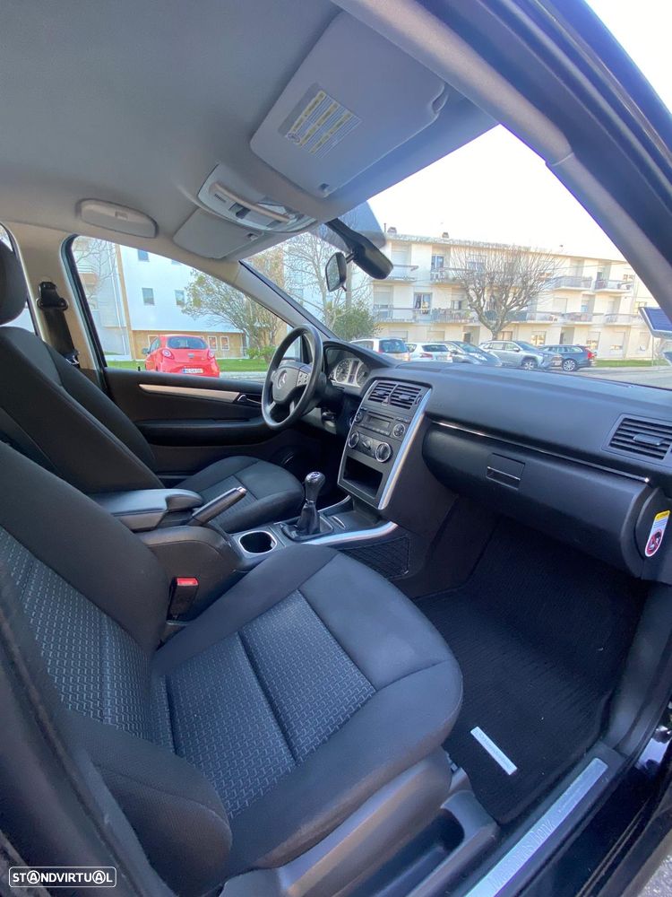 Mercedes-Benz B 150 - 10