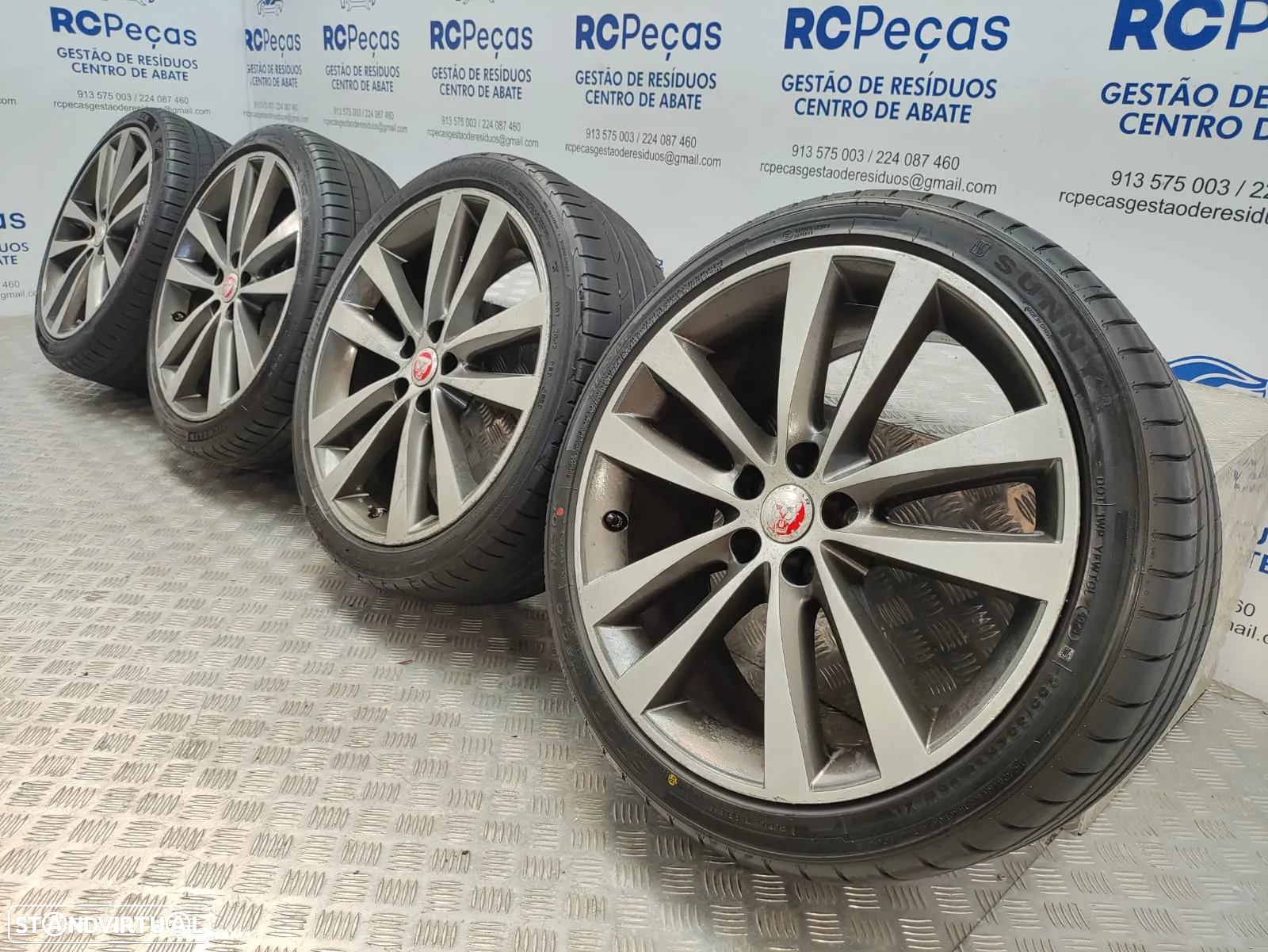 Conjunto Jantes 19 Jaguar XE X760 8,5J ET55 7,5J ET 44,5 5x108 - 3