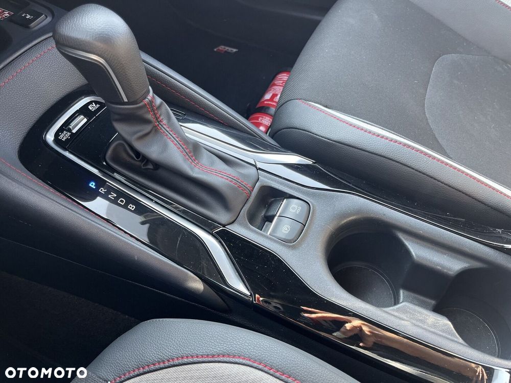 Toyota Corolla 1.8 Hybrid GR Sport - 12
