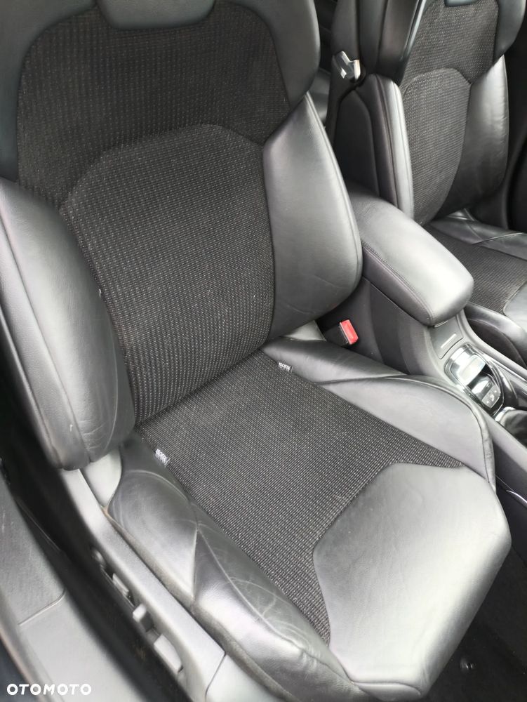 Citroën C5 HDi 135 FAP Exclusive - 22