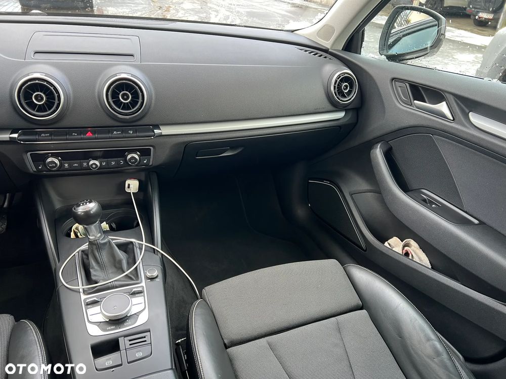Audi A3 Sportback - 14