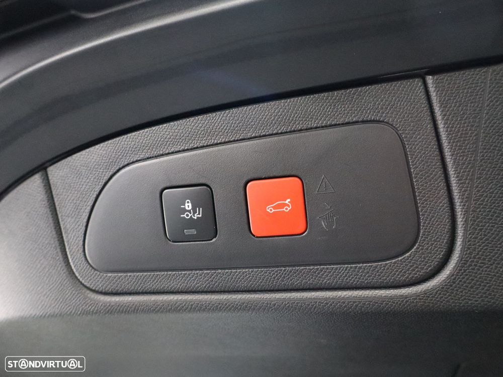 DS DS7 Crossback E-Tense Performance Line EAT8 - 26