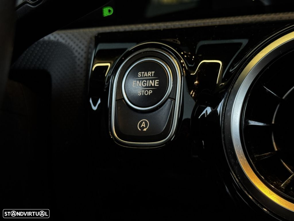 Mercedes-Benz CLA 200 d Shooting Brake 8G-DCT Progressive Line Advanced - 35