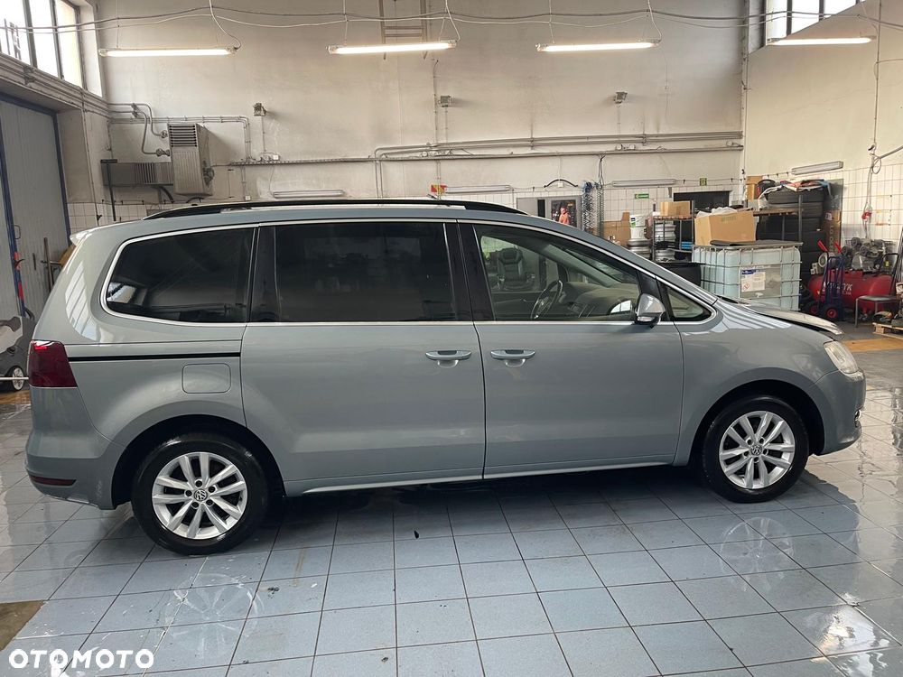 Volkswagen Sharan 2.0 TDI BlueMotion Technology Comfortline - 4
