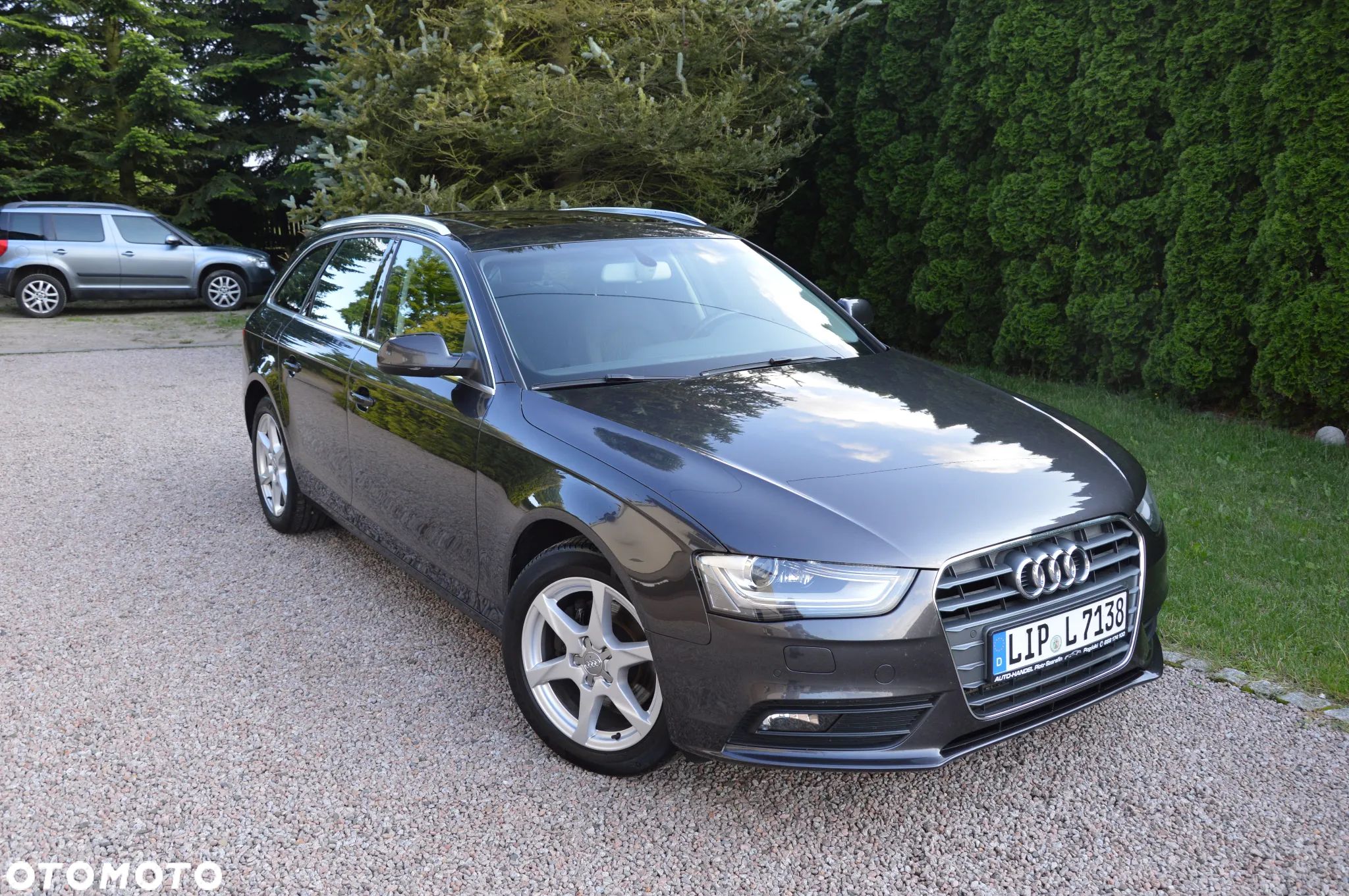 Audi A4 - 1