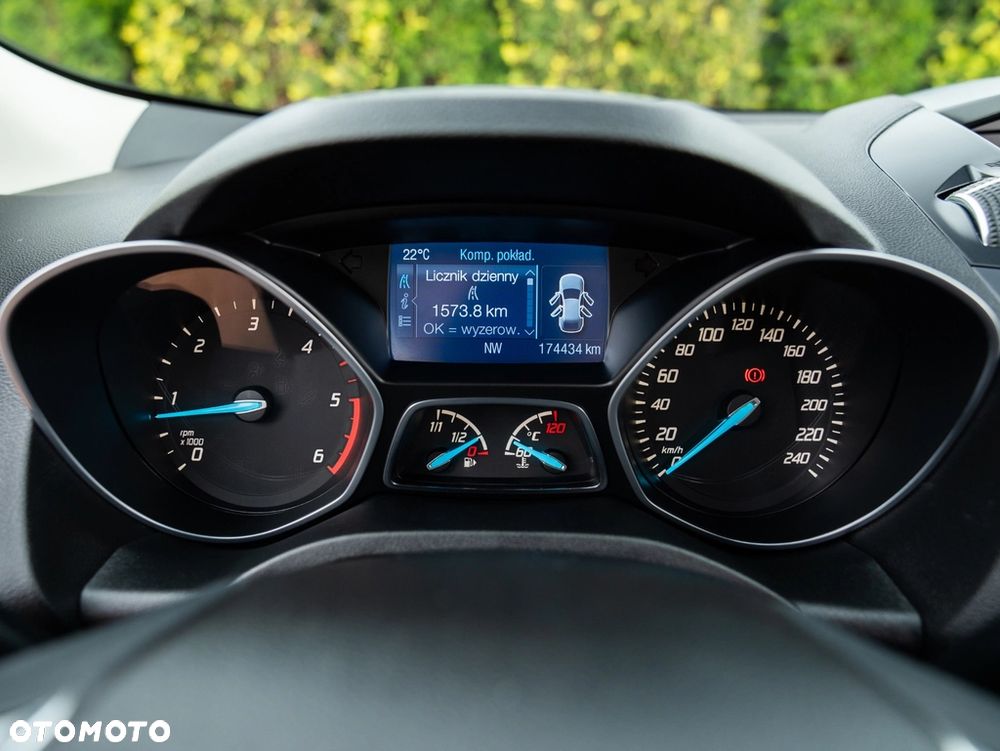 Ford Kuga 2.0 TDCi 4x4 Titanium - 33