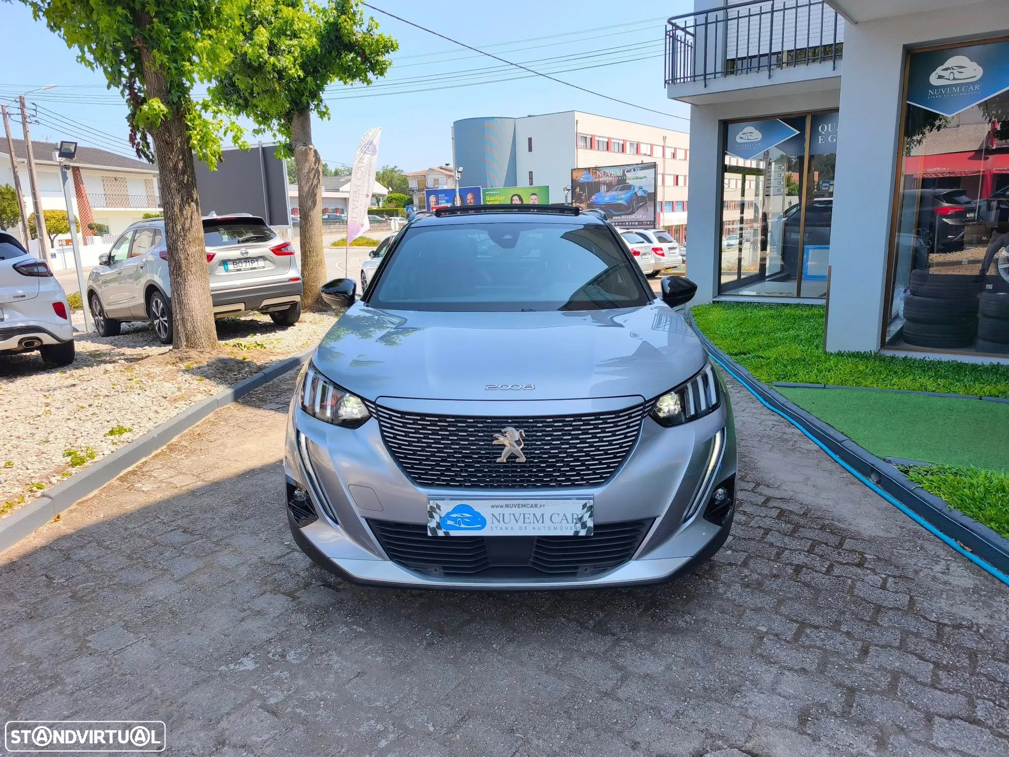 Peugeot e-2008 GT Pack - 3