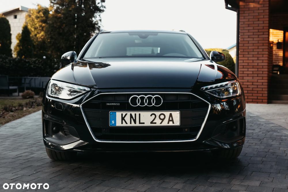 Audi A4 Avant 40 TDI quattro S tronic S line - 8