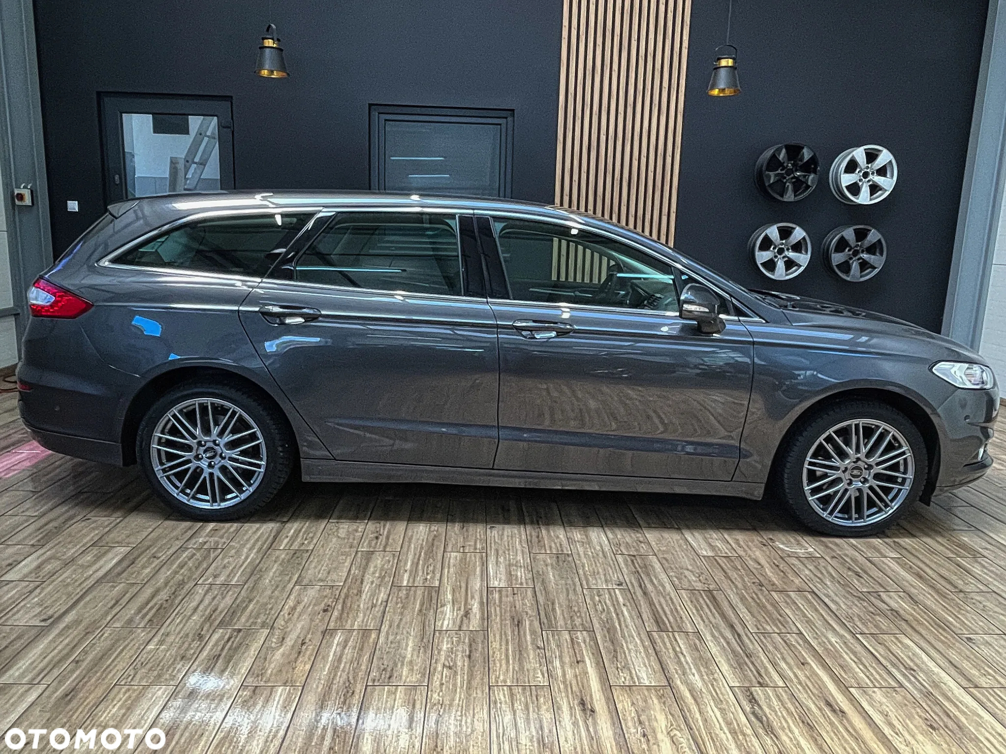 Ford Mondeo 2.0 TDCi Titanium PowerShift - 6