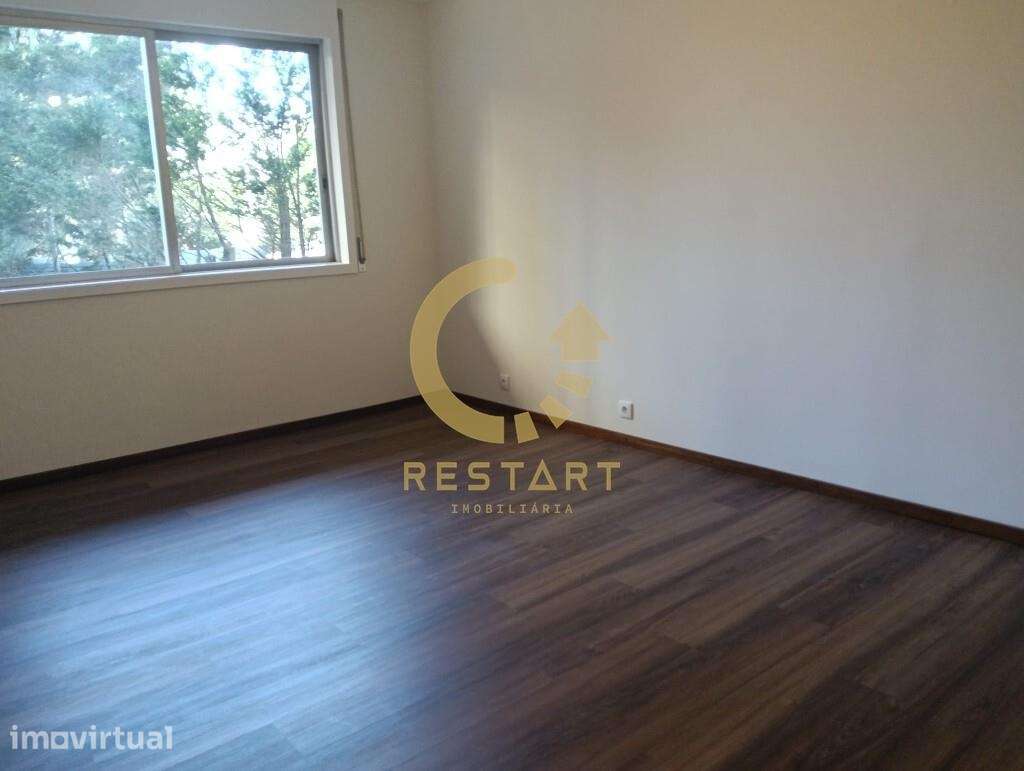 Arrendamento Apartamento T3 renovado Ramalde - Grande imagem: 3/27