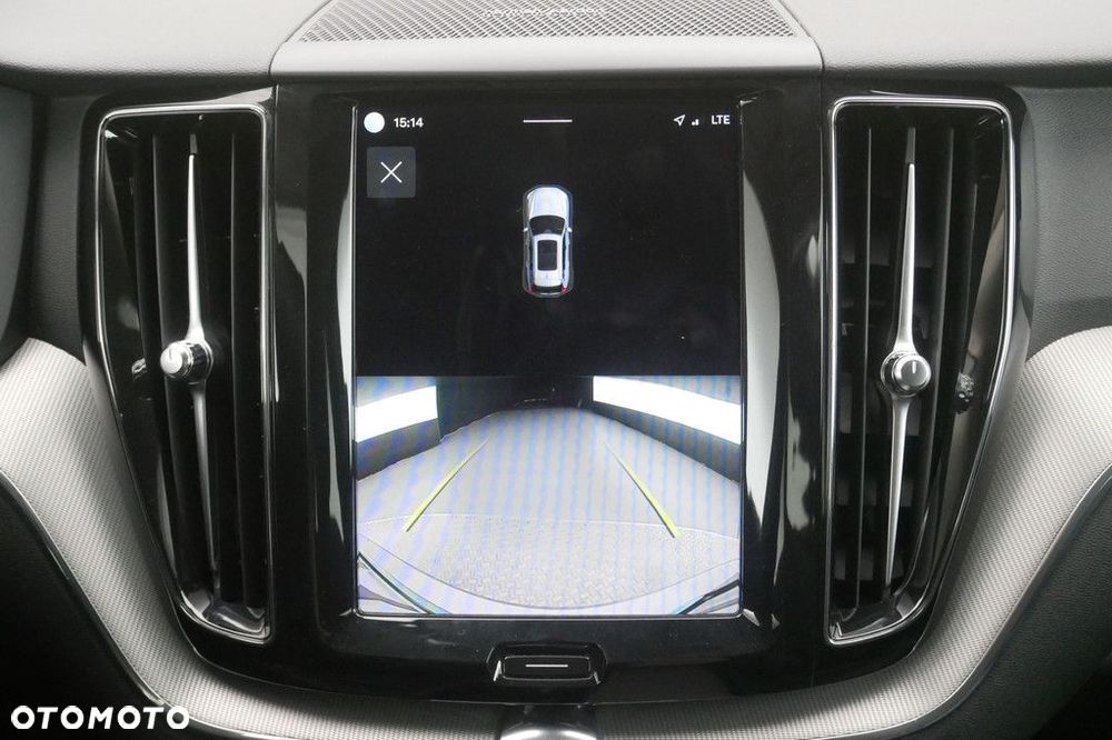 Volvo XC 60 - 22