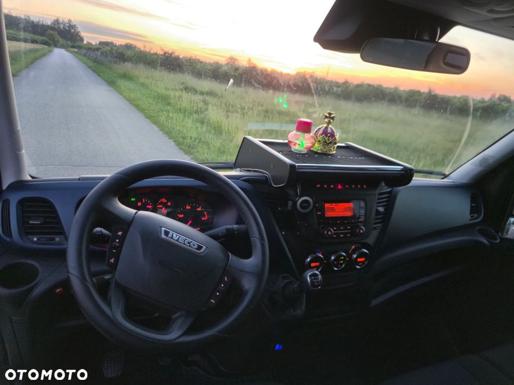 Iveco 35s18 - 30