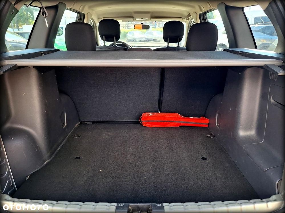Dacia Duster 1.6 Ambiance Euro5 - 24