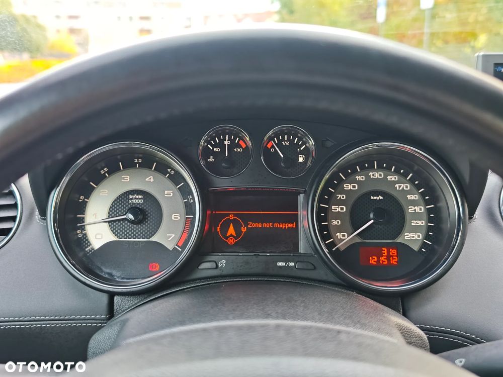 Peugeot RCZ 1.6 THP - 26