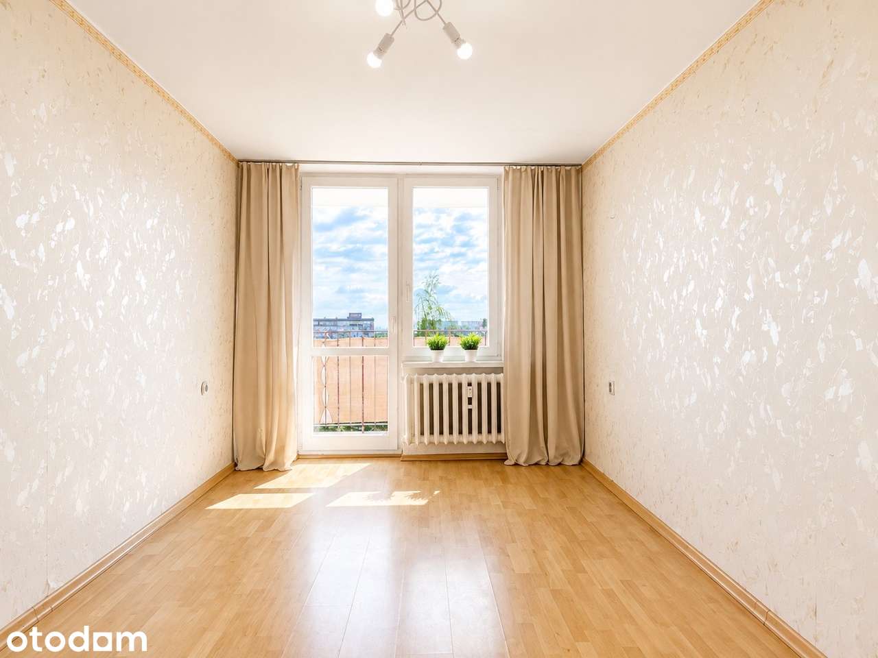 Jasne i ciepłe 2 pokoje z widokiem | Balkon | Bytków