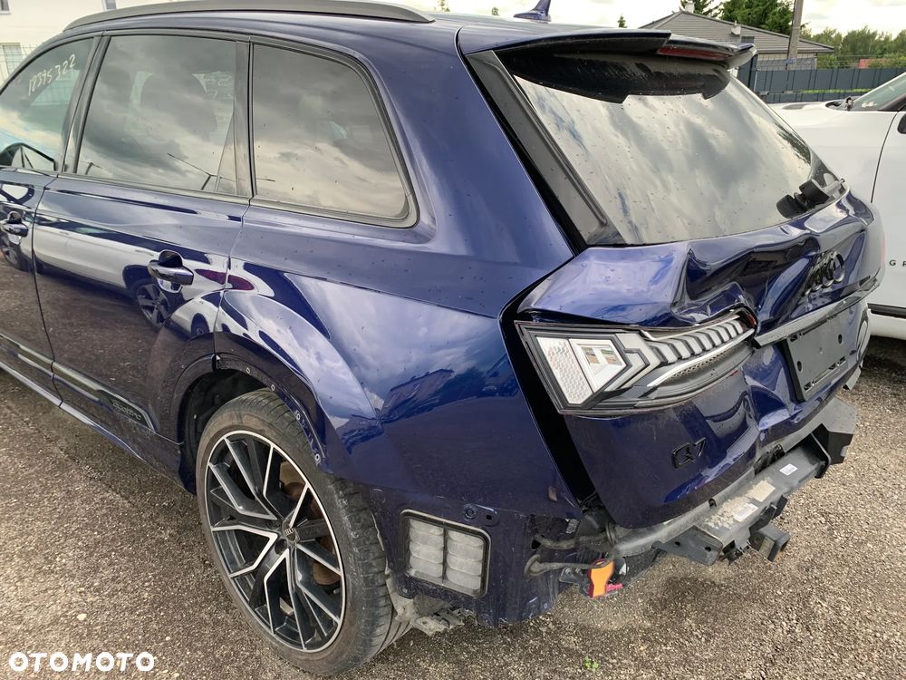 Audi Q7 55 TFSI quattro tiptronic S line - 9