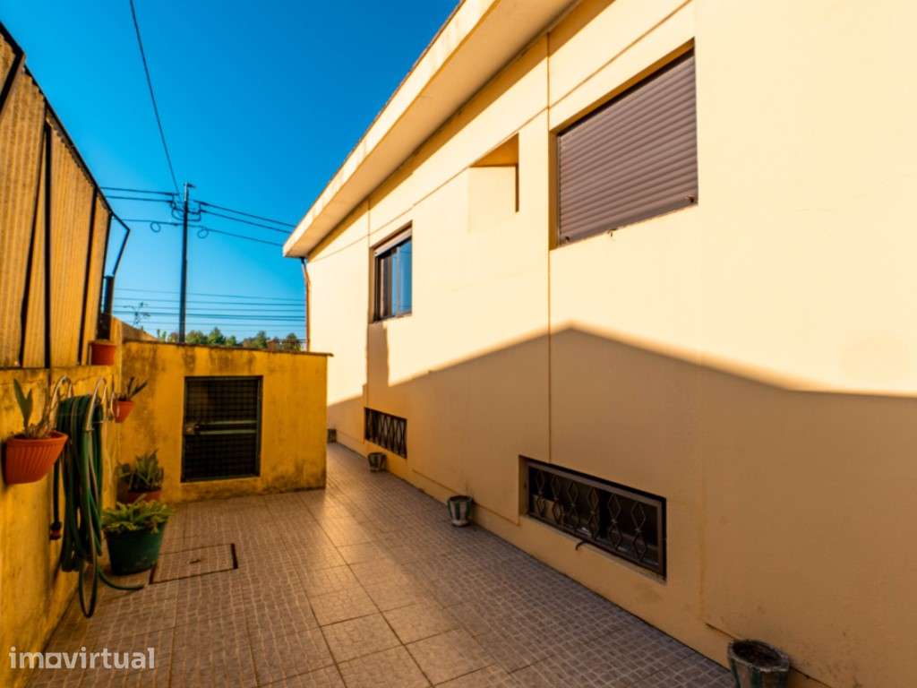 Moradia T3 - Nogueira da Maia - Grande imagem: 4/60