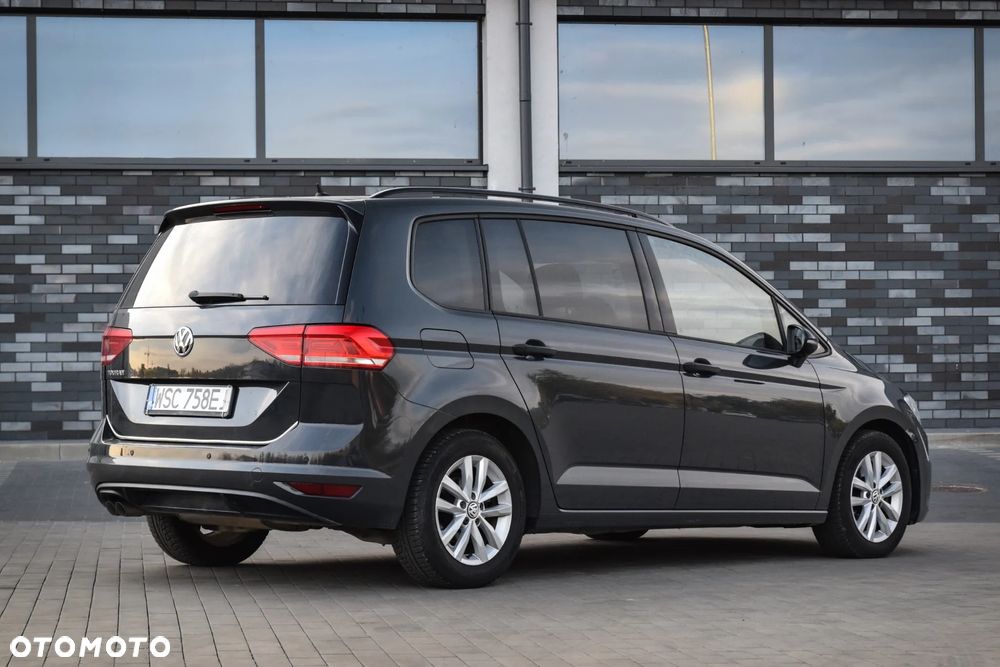 Volkswagen Touran 2.0 TDI BMT Comfortline DSG - 13