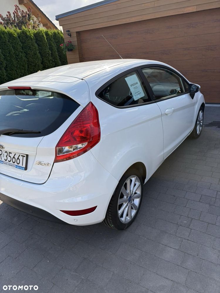 Ford Fiesta - 5