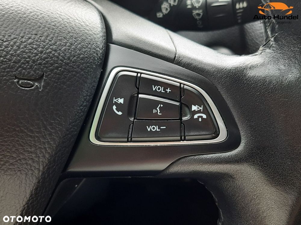 Ford Focus 1.5 EcoBoost STart-Stopp-System TITANIUM - 25