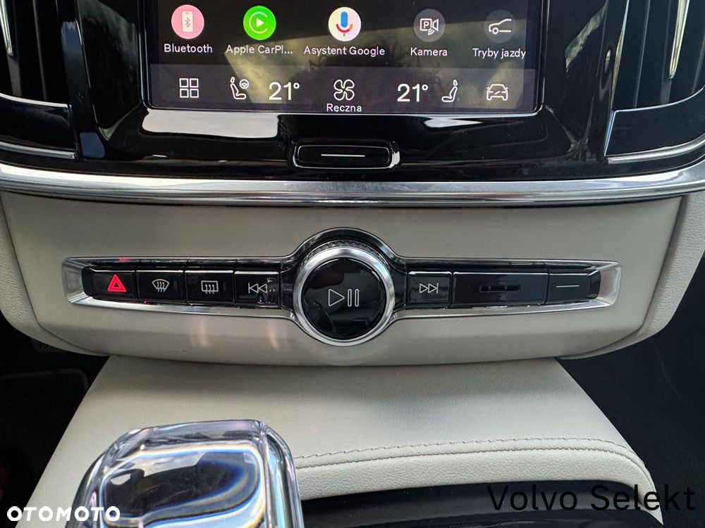 Volvo V90 T8 AWD Plug-In Hybrid Ultra Bright - 22