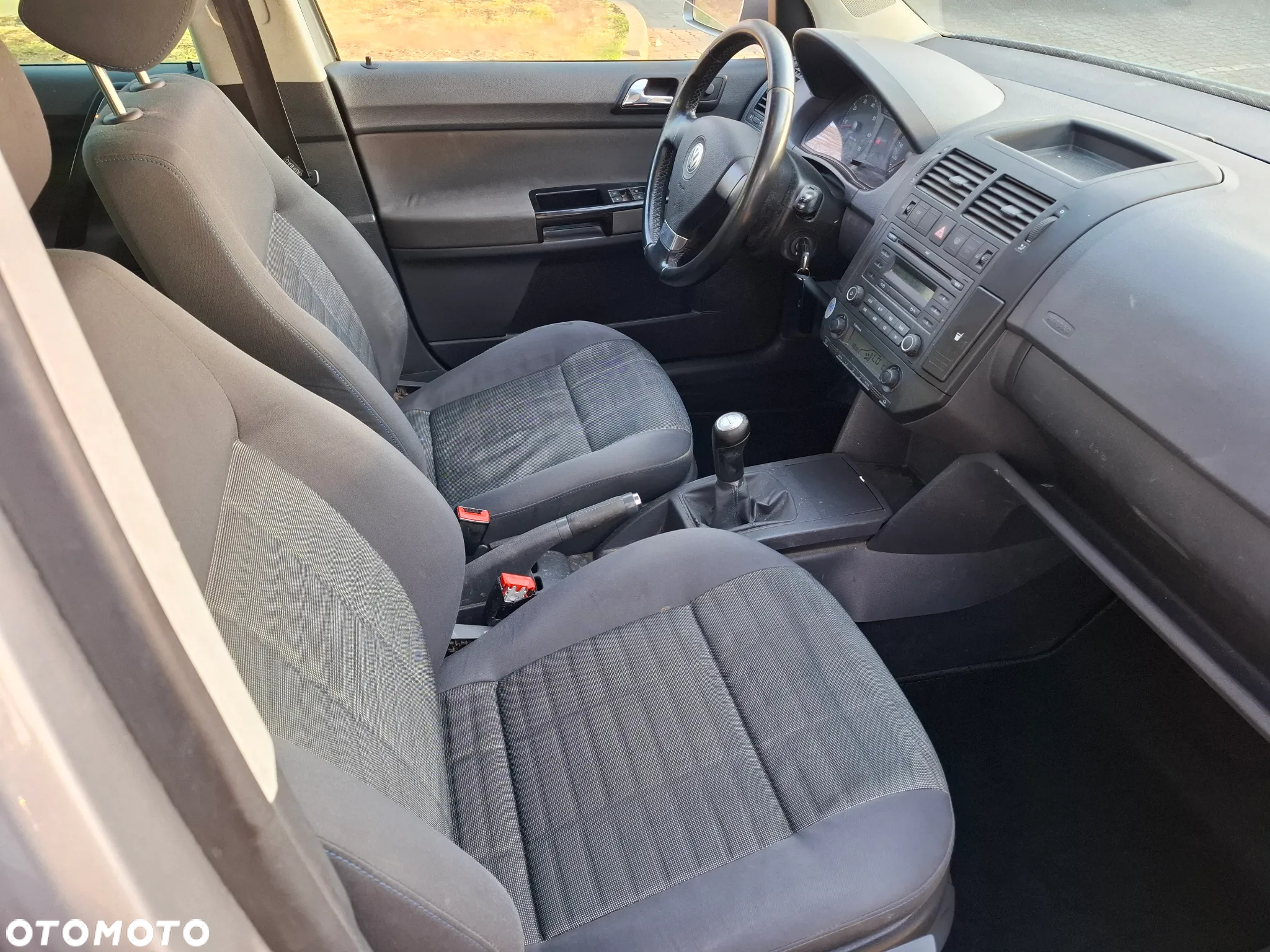 Volkswagen Polo 1.4 Goal - 26
