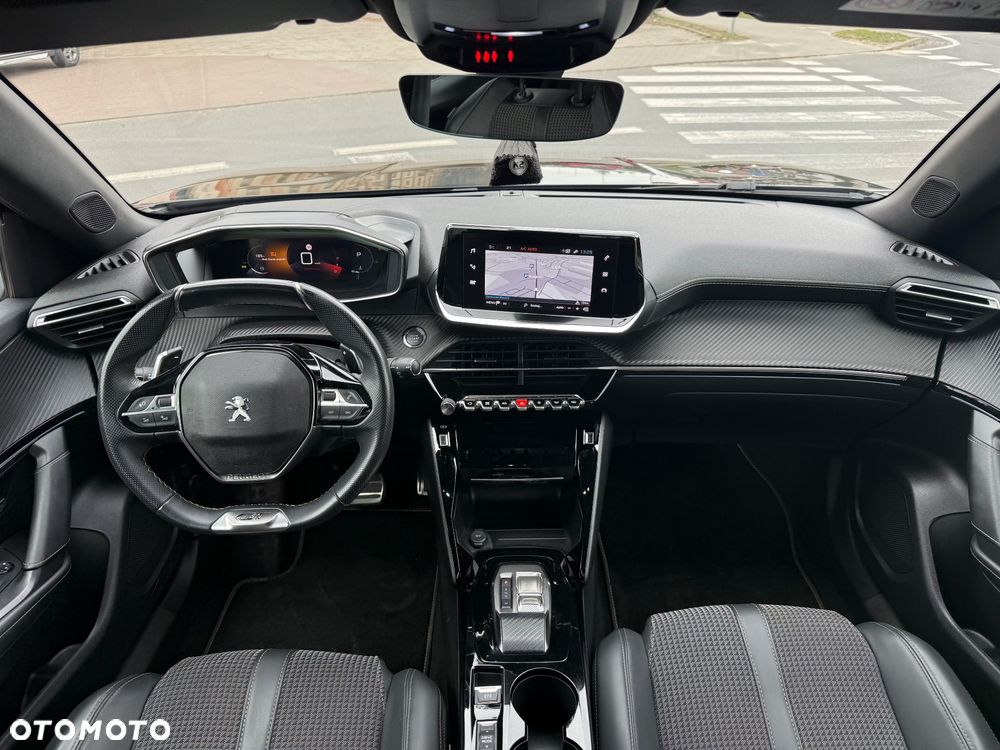 Peugeot 2008 PureTech 130 GT S&S EAT8 - 9