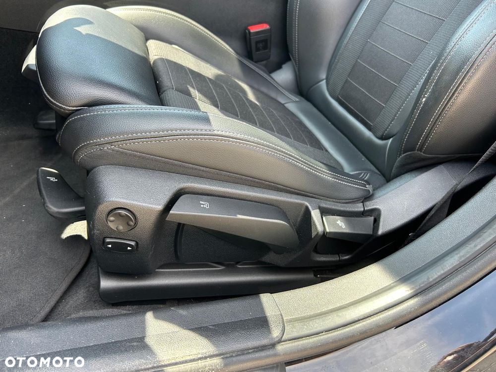 BMW Seria 3 320d xDrive M Sport sport - 17