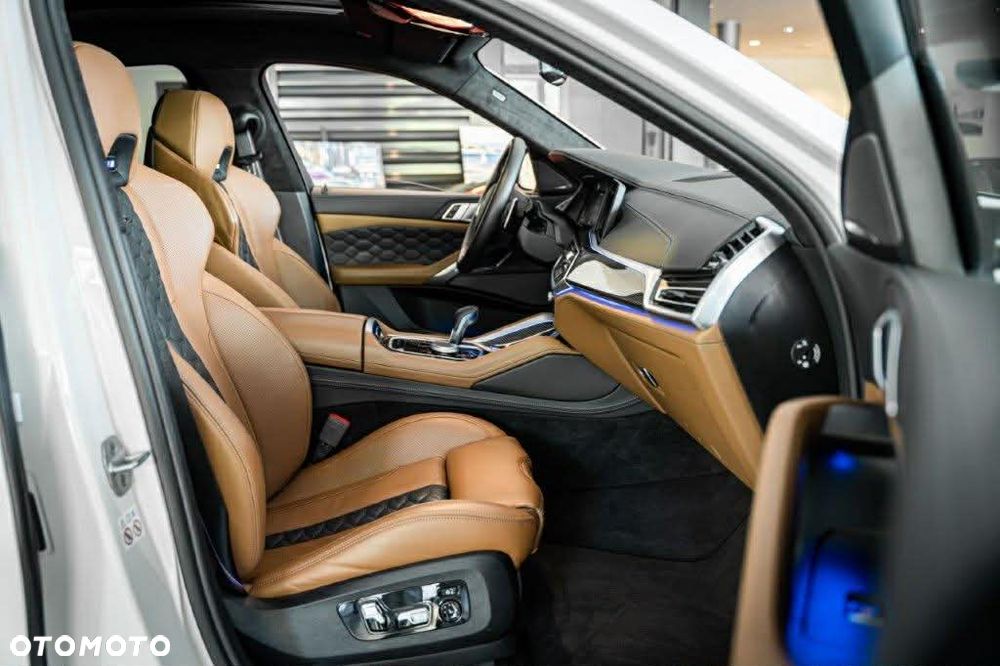 BMW X6M - 7