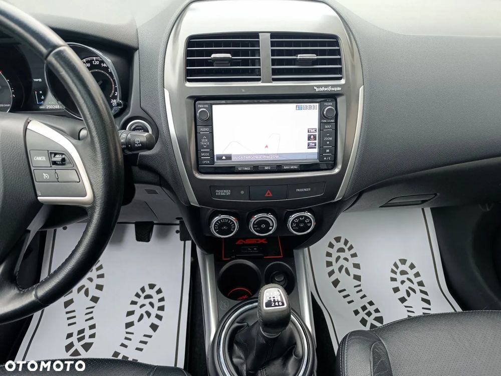 Mitsubishi ASX 1.8 DI-D 2WD Diamant Edition - 28