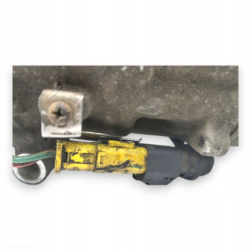 SPRĘŻARKA KLIMATYZACJI Citroen C3 II 1.4 VTI 9678656080 1367 - 7