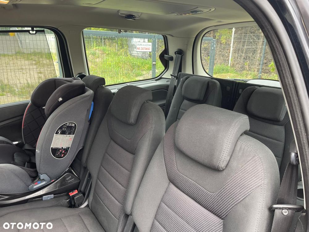 Ford Galaxy 2.0 TDCi Platinium X (Titanium) - 16