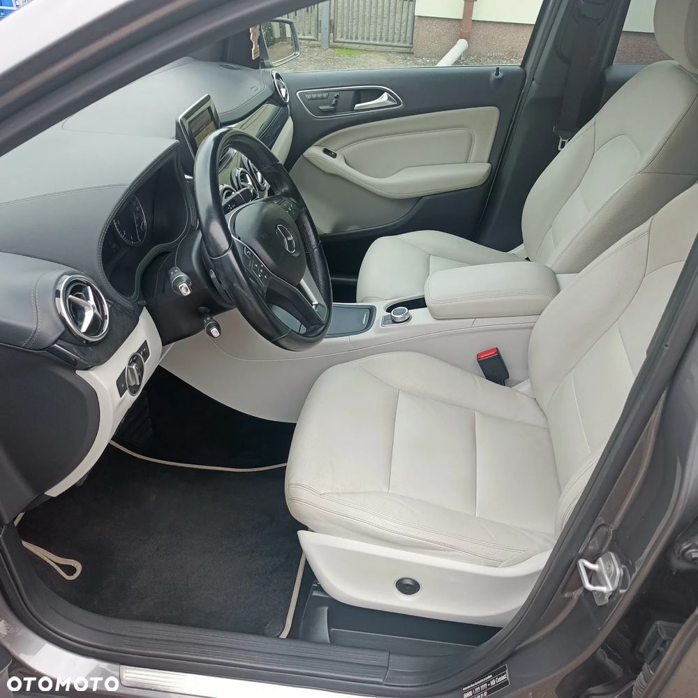 Mercedes-Benz Klasa B 200 (BlueEFFICIENCY) 7G-DCT - 9