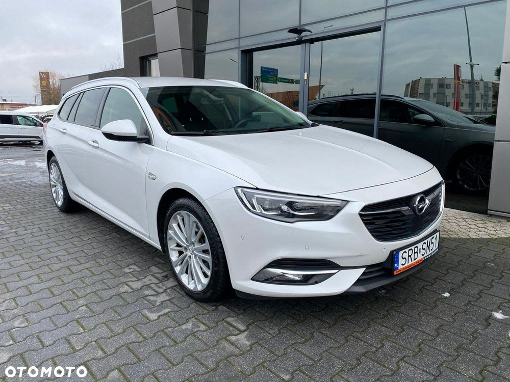 Opel Insignia - 2