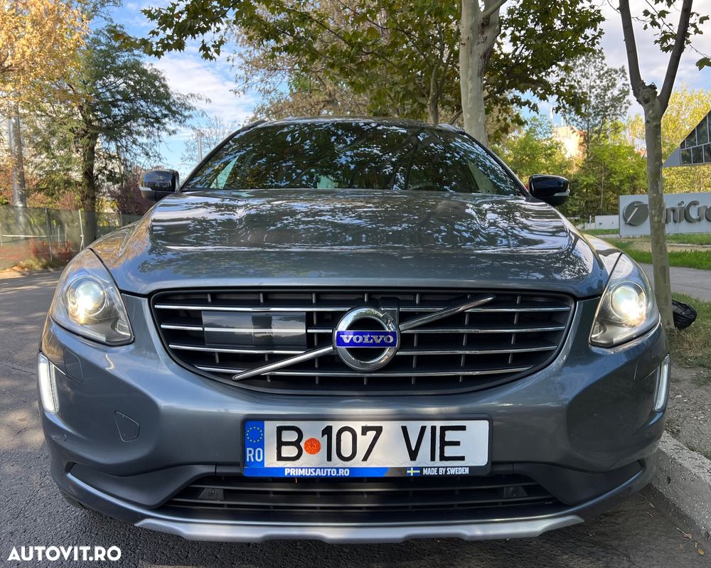 Volvo XC 60 D5AWD Summum - 2